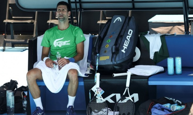 Di sản vĩ đại của Djokovic bị nhem nhuốc