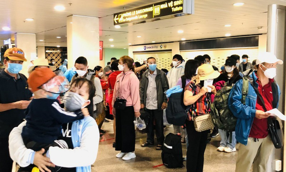 Gần tết nhiều đường bay kín chỗ 70%-90%