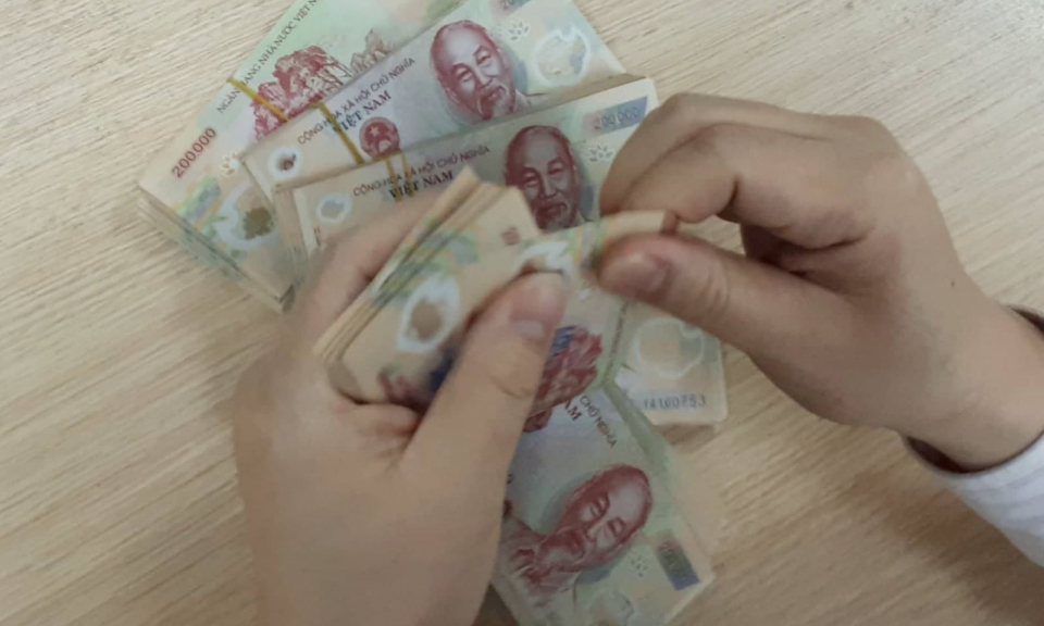 Mức thưởng Tết Âm lịch 2022 bình quân hơn 6,1 triệu đồng, giảm nhẹ so với năm 2021 