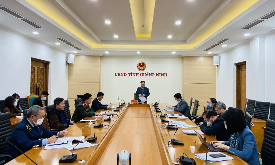 Nghe báo cáo tiến độ xây dựng Đề án thí điểm phát triển kinh tế ban đêm