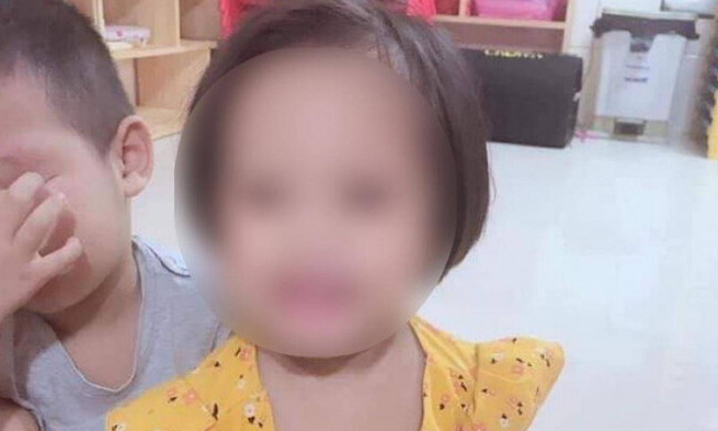 Nghi vấn người tình của mẹ đóng đinh vào đầu bé 3 tuổi