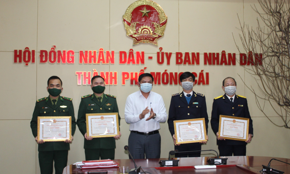 Móng Cái: Triển khai công tác phòng, chống buôn lậu, gian lận thương mại năm 2022
