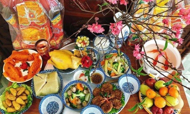 Worship of Kitchen Gods - beautiful custom of Tet