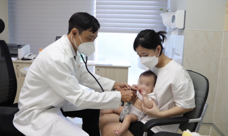 Chuẩn bị thế nào phòng trẻ ốm khi về quê dịp Tết