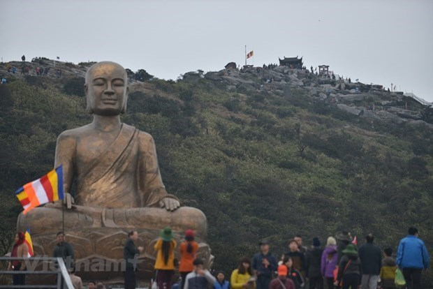 Statue of Tran Nhan Tong at Yen Tu relic site (Photo: VNA)