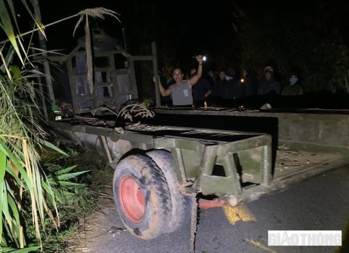 Cận cảnh hiện trường vụ xe tải chở mì lao xuống vực, 6 người chết ở Gia Lai 7