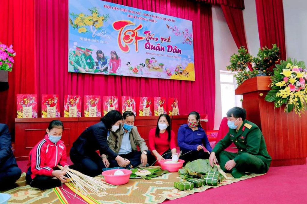 Hội LHPN TX Đông Triều phối hợp với Ban Chỉ huy Quân sự thị xã tổ chức chương trình