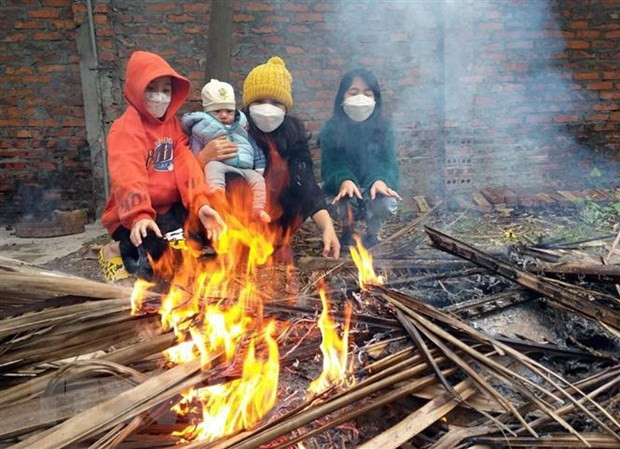 Khong khi lanh tang cuong, mien Bac ret sau ve dem va sang som hinh anh 1