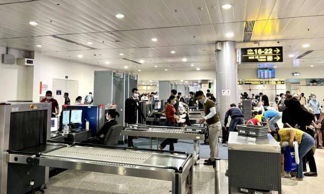 Hôm nay, Tân Sơn Nhất đón lượng khách lớn nhất từ cao điểm Tết Nhâm Dần