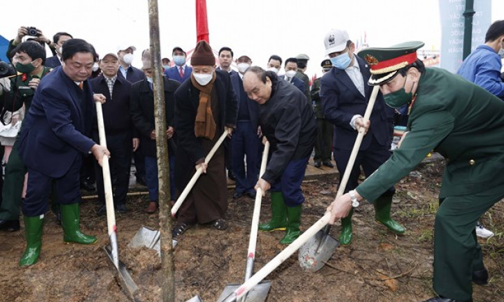 Chủ tịch nước Nguyễn Xuân Phúc phát động Tết Trồng cây tại Phú Thọ