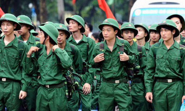 Chưa tốt nghiệp do dịch COVID-19 có được tạm hoãn nghĩa vụ quân sự?