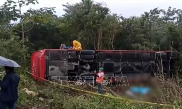Tai nạn giao thông nghiêm trọng tại Indonesia khiến ít nhất 13 người thiệt mạng