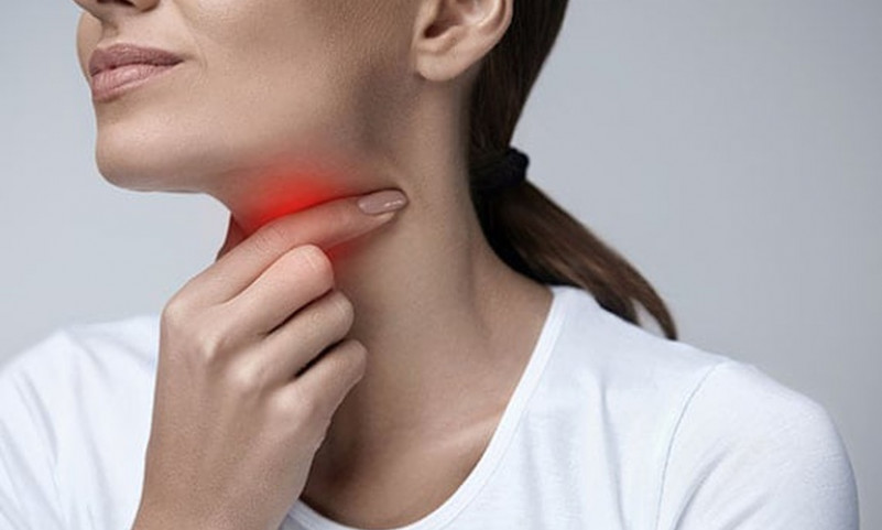 Dấu hiệu cảnh báo ung thư tuyến nước bọt