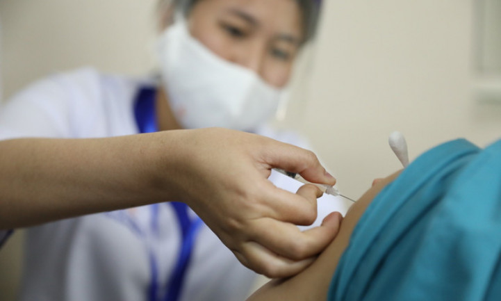 Xin ý kiến nhân dân về tiêm vaccine phòng COVID-19 cho trẻ từ 5 - 11 tuổi