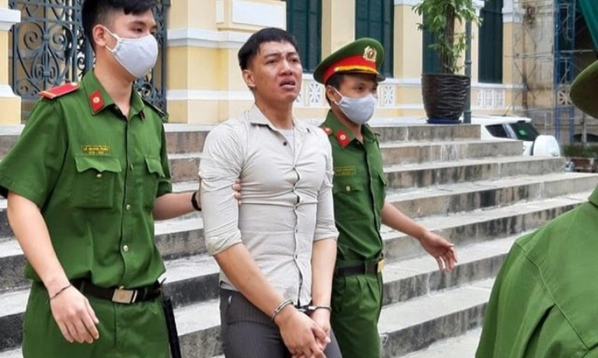 Kẻ giết người vì nghĩ bị "cười đểu" khi hát karaoke bất ngờ... thoát án tử