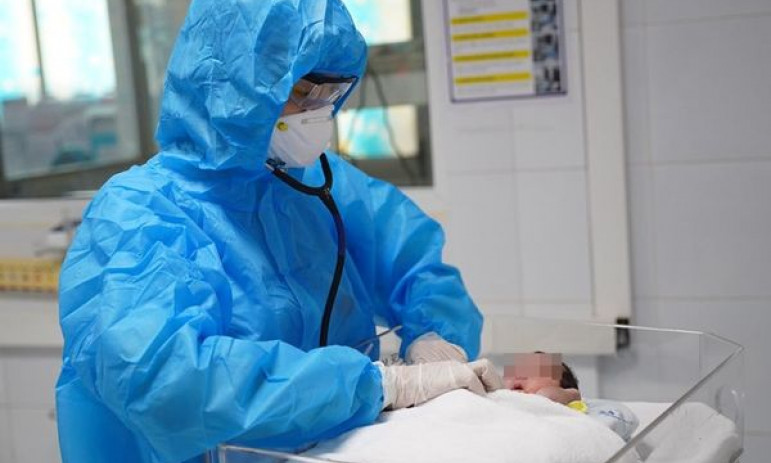 Những điều cần chú ý khi chăm sóc trẻ mắc Covid-19 tại nhà