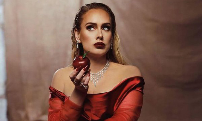 Adele tiếp tục phá kỉ lục của chính mình với "Easy On Me"