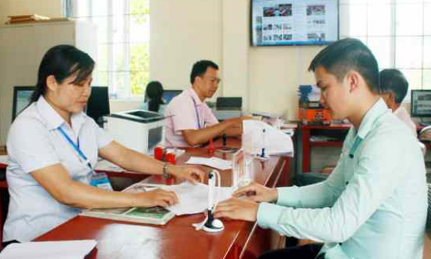Thẩm quyền quy định chức danh, phụ cấp cán bộ không chuyên trách xã