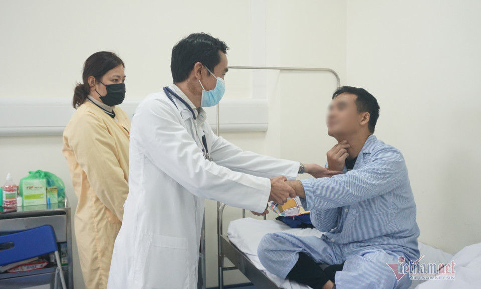 3 dấu hiệu nhận biết sớm đột quỵ, cần đi cấp cứu ngay