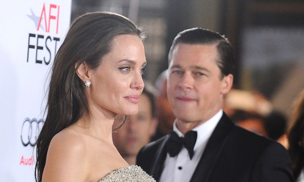 Brad Pitt đệ đơn kiện Angelina Jolie