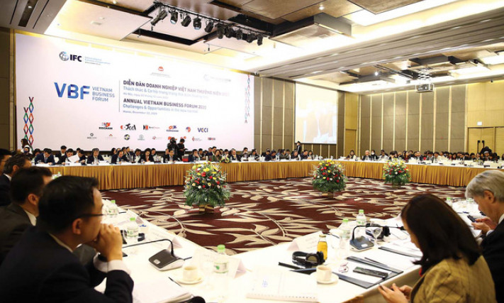 Khai mạc Diễn đàn doanh nghiệp Việt Nam thường niên 2022