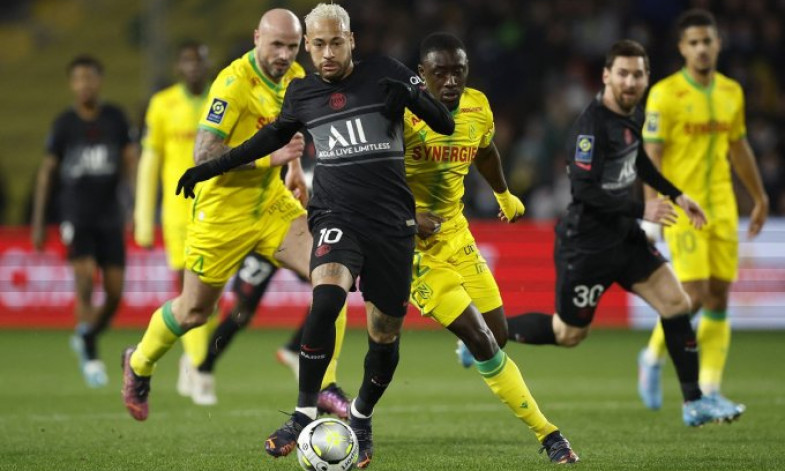 PSG thua đậm tại Ligue 1