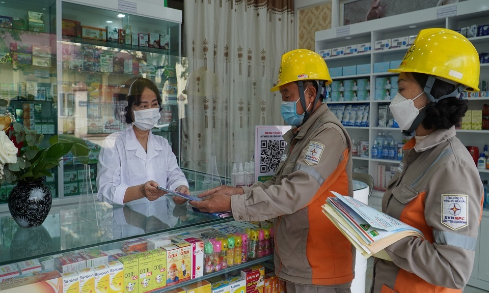 PC Quảng Ninh chủ động kiểm tra, kiểm soát hóa đơn tiền điện tăng dịp Tết Nhâm Dần