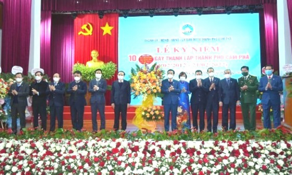 Cẩm Phả kỷ niệm 10 năm thành lập thành phố