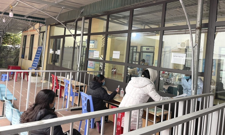 Ứng phó với biến chủng Omicron