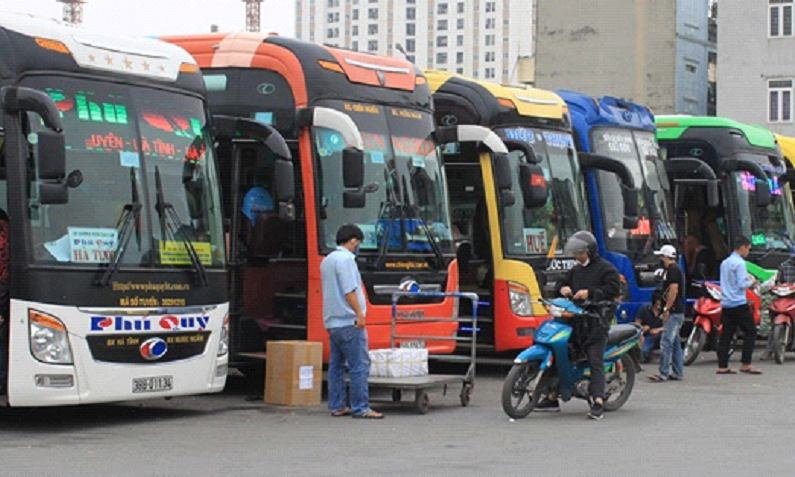 Nhiều nhà xe “thắt lưng, buộc bụng” chịu lỗ