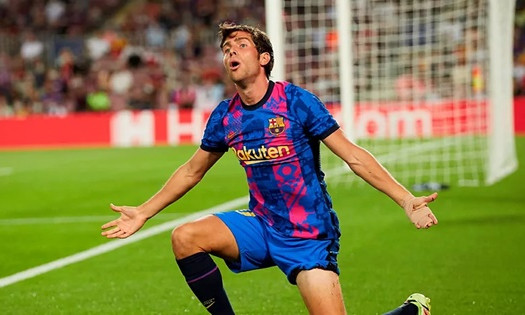 Trì trệ đàm phán, Barca nguy cơ mất trắng cầu thủ