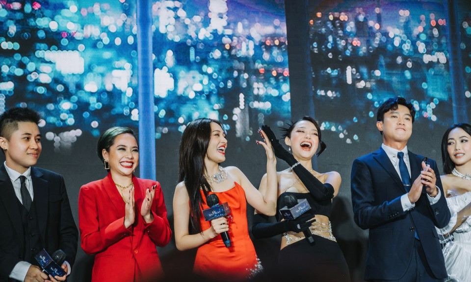 'Bẫy ngọt ngào' thu 63 tỷ đồng, dẫn đầu phòng vé Việt