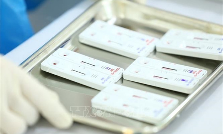 Caution urged in stockpiling COVID rapid tests