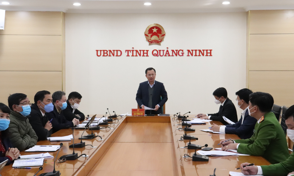 Họp bàn giải pháp xử lý hàng hóa ùn tắc tại các cửa khẩu biên giới phía Bắc