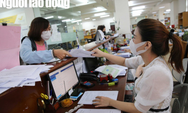 Công chức nghỉ hưu trước tuổi theo nguyện vọng sẽ nhận thêm một khoản tiền