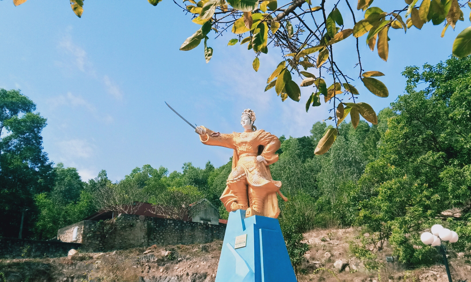 Tục thờ nữ thần ở Quảng Ninh