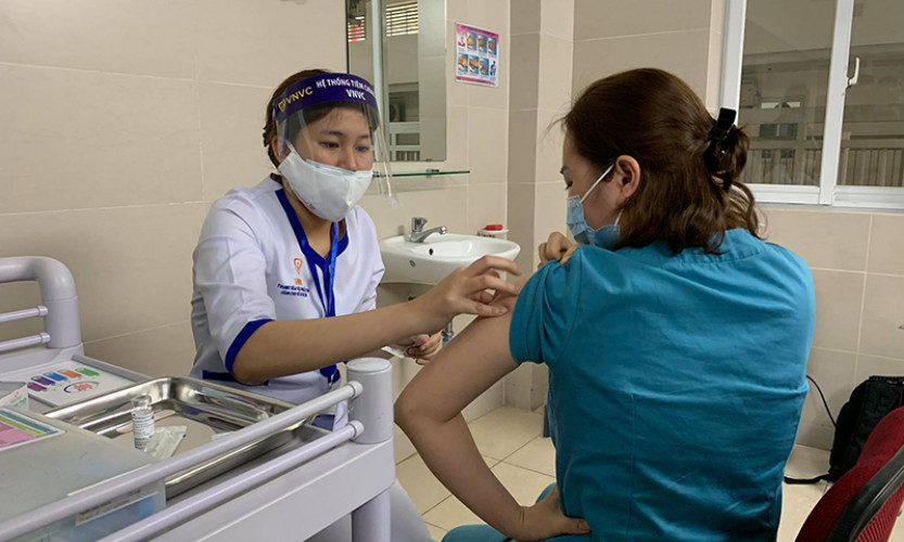 Bộ Y tế tăng hạn sử dụng vaccine Covid-19 Abdala của Cuba lên 9 tháng