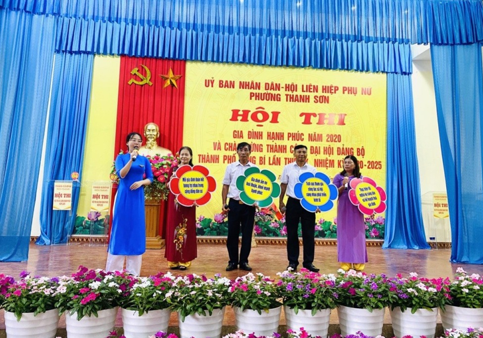 Hội LHPN phường Thanh Sơn (TP Uông Bí) tổ chức hội thi Gia đình hạnh phúc năm 2020.