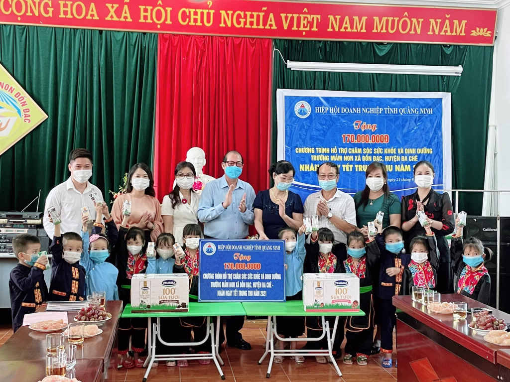 Các nữ doanh nhân Quảng Ninh đã đóng góp tích cực vào công tác từ thiện, nhân đạo trên địa bàn tỉnh.