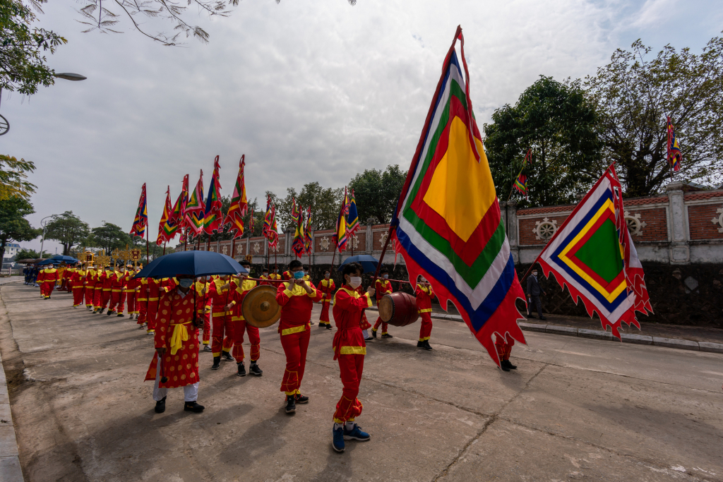 Rước kiệu Cấp thủy