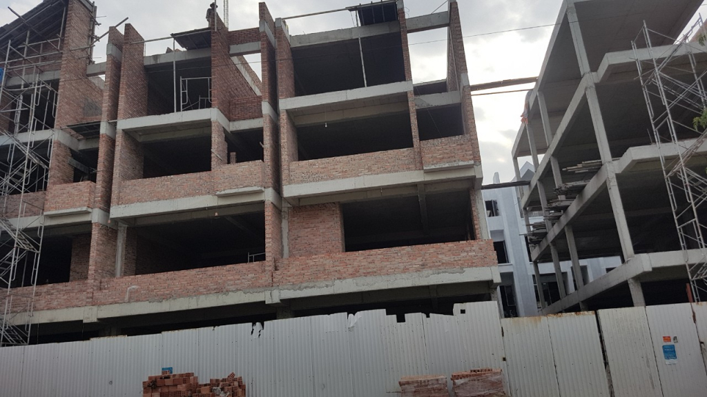 Dự án khu đô thị mới Vựng Đâng do Công ty CP Đầu tư và Phát triển nhà số 6 Hạ Long làm chủ đầu tư tại phường Yết Kiêu, TP Hạ Long.