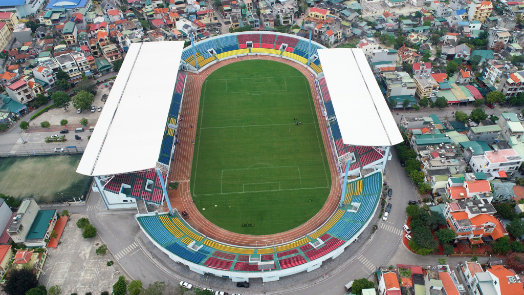 Sân vận động TP Cẩm Phả. Nơi tổ chức môn bóng đá Nữ SEA Games 31 