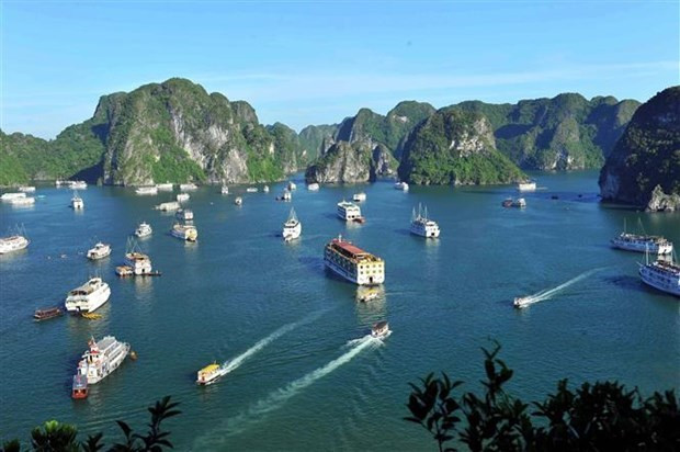 Quang Ninh tourism striving to thrive after complete reopening hinh anh 1