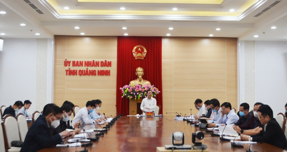 Đồng chí Cao Tường Huy, Phó Chủ tịch Thường trực UBND tỉnh yêu cầu các sở, ngành, địa phương tiếp tục nâng cao trách nhiệm trong tiếp công dân, giải quyết KNTC. 