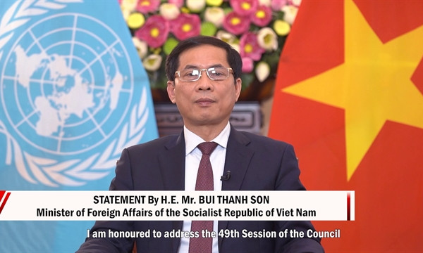 Việt Nam pledges to promote human rights and fundamental freedom