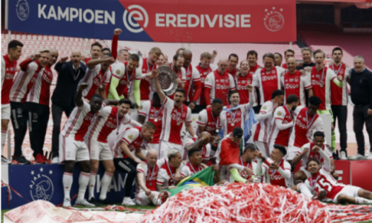 Năm cầu thủ Ajax để Erik Ten Hag ký hợp đồng cho Man Utd