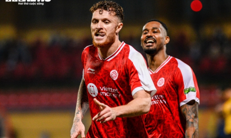Ngoại binh tỏa sáng, Viettel tạm chiếm ngôi đầu bảng V-League