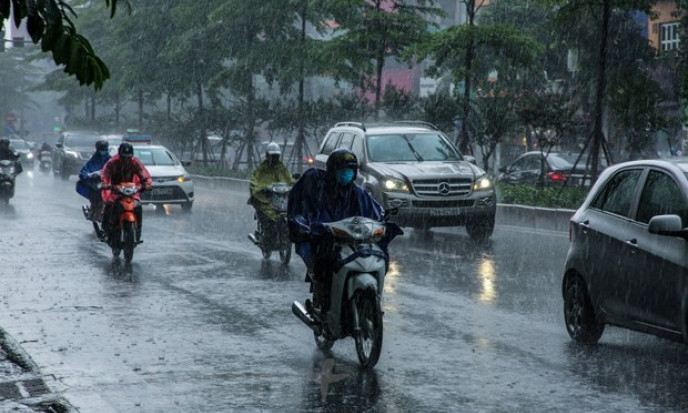 Khu vực Bắc Bộ và Bắc Trung Bộ có mưa to cục bộ, trời chuyển rét