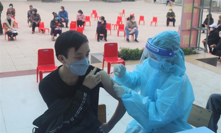 Việt Nam has 142,136 COVID-19 cases on Sunday