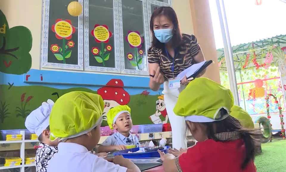 Những "bông hoa" hai giỏi